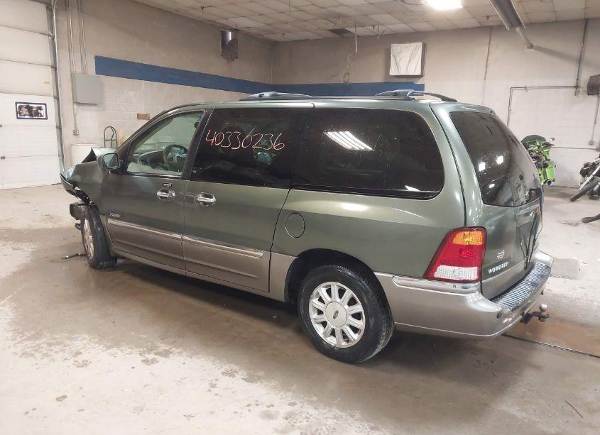 Photo 3 of 2002 Ford Windstar LIMITED (VIN 2FMDA58482BB17020)