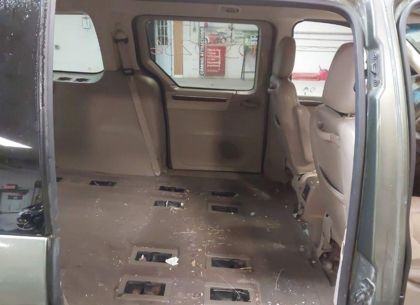 Photo 8 of 2002 Ford Windstar LIMITED (VIN 2FMDA58482BB17020)