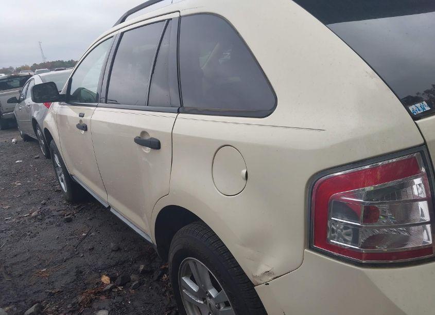 Photo 3 of 2007 Ford Edge SE (VIN 2FMDK36C17BA83828)