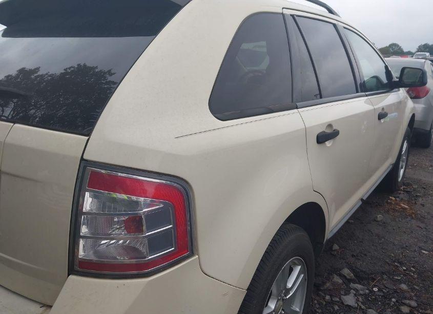 Photo 4 of 2007 Ford Edge SE (VIN 2FMDK36C17BA83828)