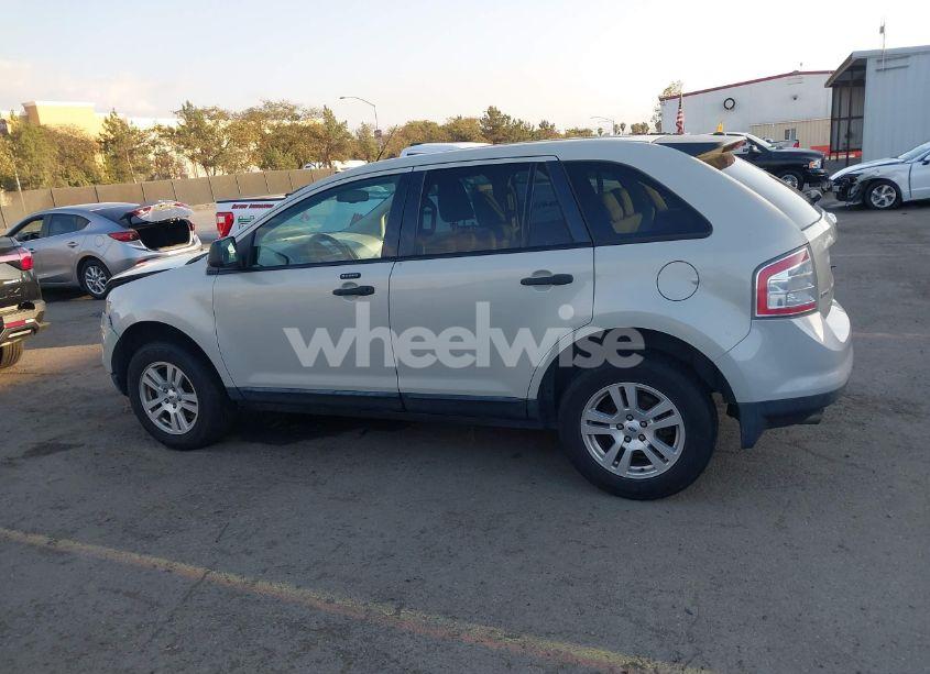 Photo 15 of 2007 Ford Edge SE (VIN 2FMDK36C37BA77898)