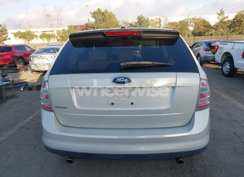 Photo 17 of 2007 Ford Edge SE (VIN 2FMDK36C37BA77898)