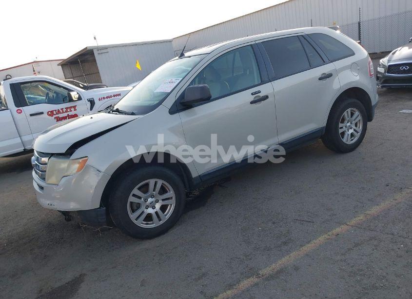 Photo 2 of 2007 Ford Edge SE (VIN 2FMDK36C37BA77898)