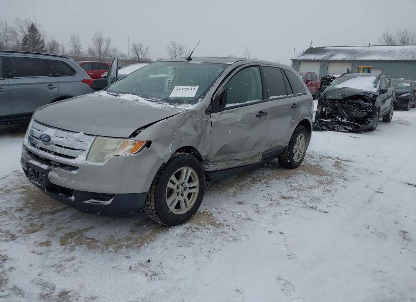 Photo 2 of 2008 Ford Edge SE (VIN 2FMDK36C38BA67809)