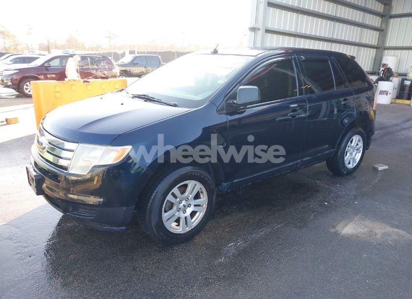 Photo 2 of 2008 Ford Edge SE (VIN 2FMDK36C48BA75613)