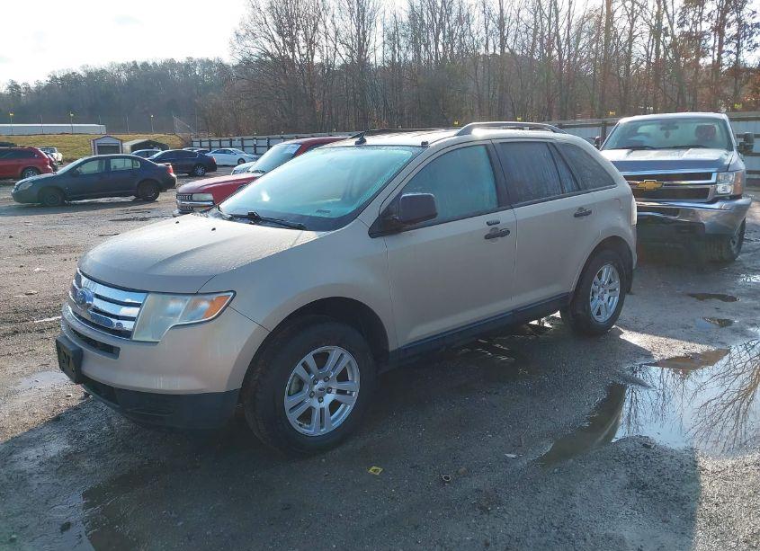 Photo 2 of 2007 Ford Edge SE (VIN 2FMDK36C57BA91205)