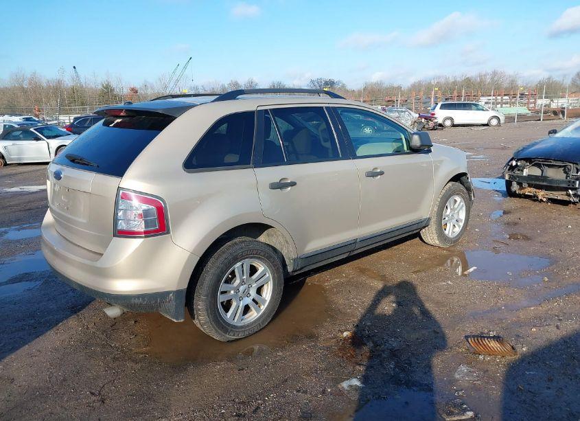 Photo 4 of 2007 Ford Edge SE (VIN 2FMDK36C57BA91205)