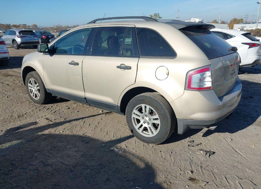 Photo 3 of 2007 Ford Edge SE (VIN 2FMDK36C67BA46175)