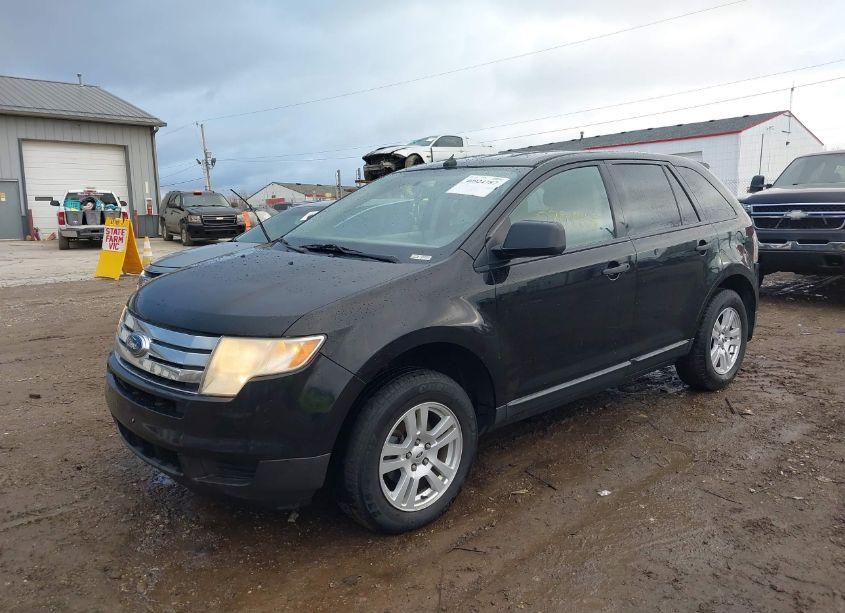 Photo 2 of 2007 Ford Edge SE (VIN 2FMDK36C67BB59379)