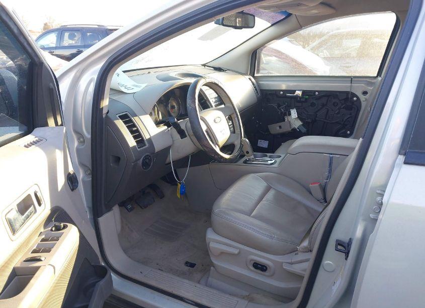Photo 5 of 2007 Ford Edge SEL (VIN 2FMDK38C47BA56040)