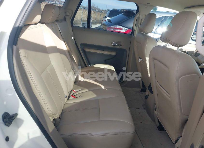 Photo 8 of 2007 Ford Edge SEL (VIN 2FMDK38CX7BA58245)