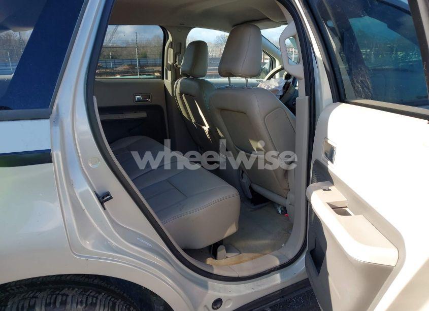 Photo 8 of 2007 Ford Edge SEL PLUS (VIN 2FMDK39C07BB63097)