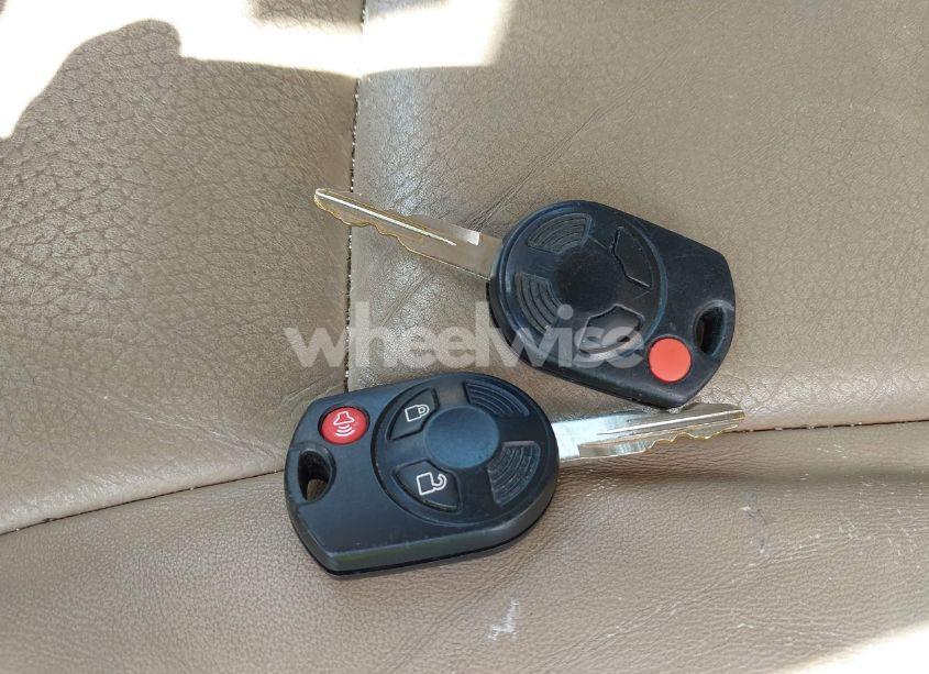 Photo 11 of 2008 Ford Edge LIMITED (VIN 2FMDK39C08BB39979)