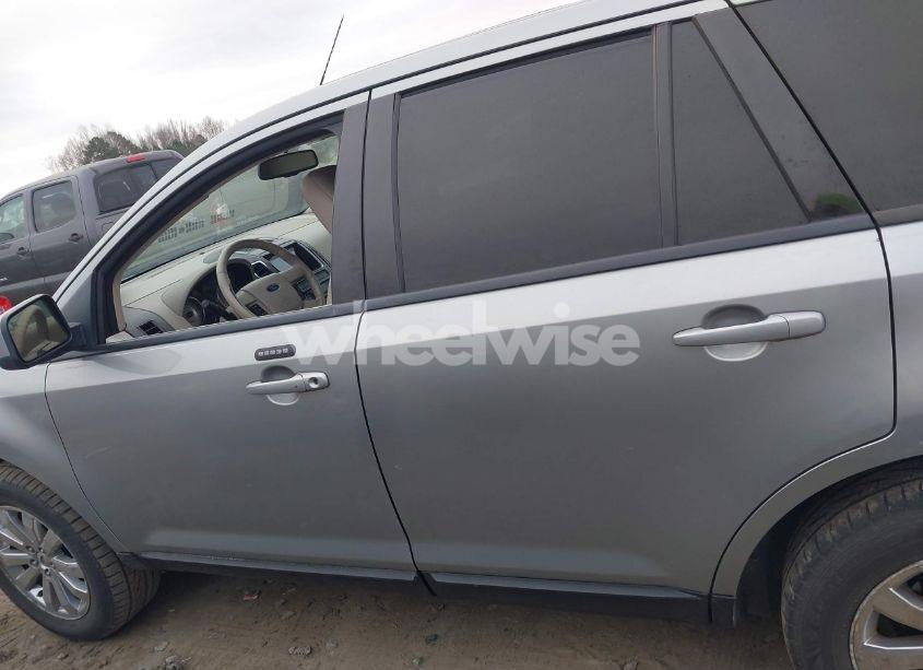 Photo 14 of 2007 Ford Edge SEL PLUS (VIN 2FMDK39C17BB59835)