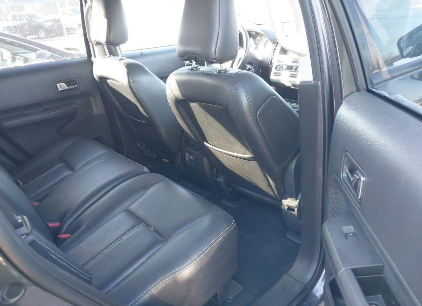 Photo 8 of 2007 Ford Edge SEL PLUS (VIN 2FMDK39C27BB35902)