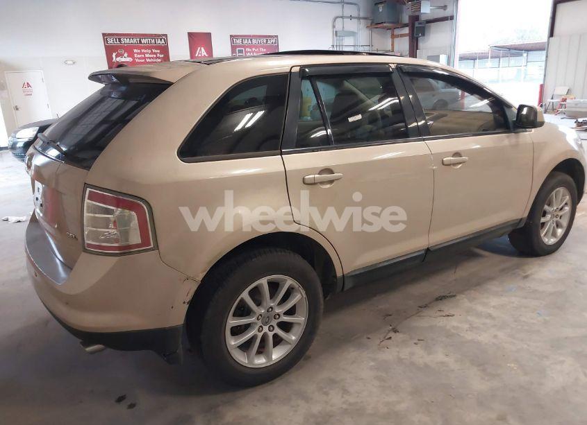Photo 4 of 2007 Ford Edge SEL PLUS (VIN 2FMDK39C27BB70875)
