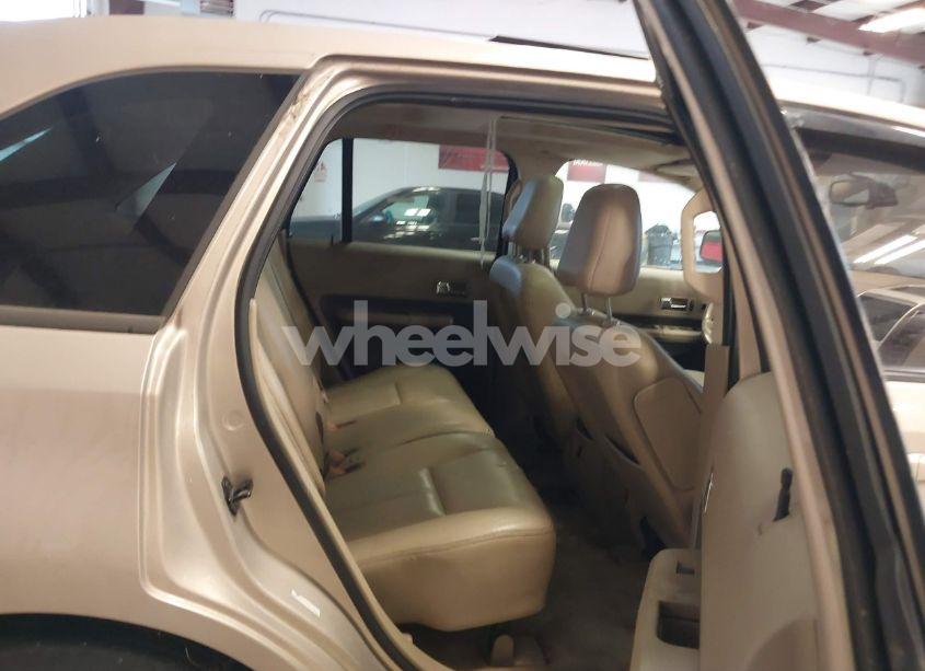 Photo 8 of 2007 Ford Edge SEL PLUS (VIN 2FMDK39C27BB70875)