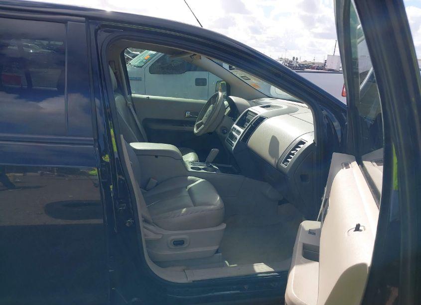 Photo 5 of 2007 Ford Edge SEL PLUS (VIN 2FMDK39C87BB07005)
