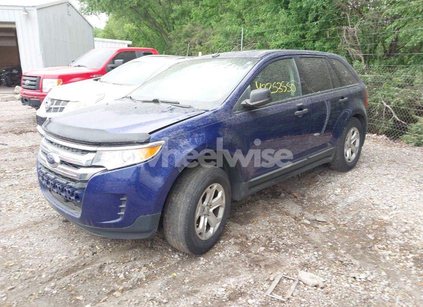 Photo 2 of 2014 Ford Edge SE (VIN 2FMDK3G93EBA15837)