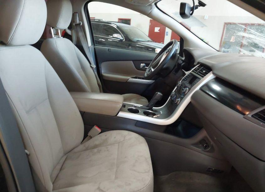 Photo 5 of 2013 Ford Edge SE (VIN 2FMDK3G96DBC30966)