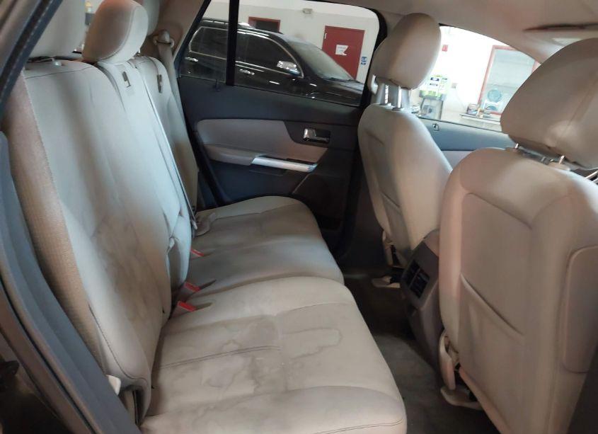 Photo 8 of 2013 Ford Edge SE (VIN 2FMDK3G96DBC30966)