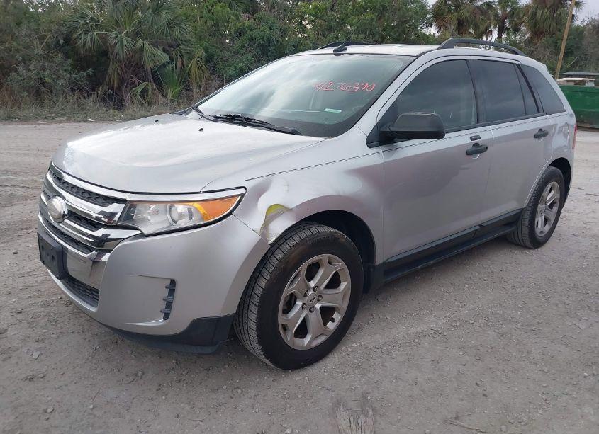 Photo 2 of 2013 Ford Edge SE (VIN 2FMDK3G9XDBB36976)