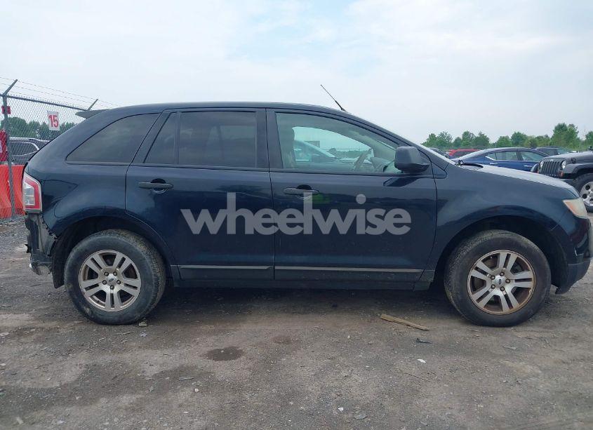 Photo 13 of 2010 Ford Edge SE (VIN 2FMDK3GC0ABA42144)