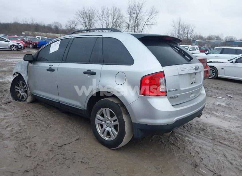 Photo 3 of 2011 Ford Edge SE (VIN 2FMDK3GC0BBA95735)