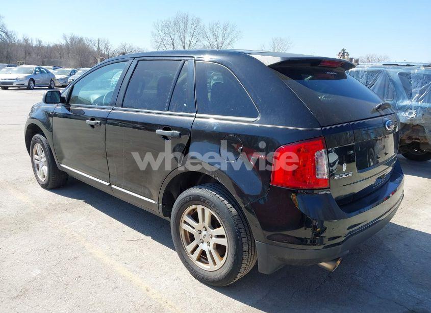 Photo 3 of 2011 Ford Edge SE (VIN 2FMDK3GC0BBB60647)