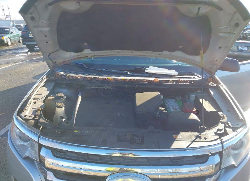Photo 10 of 2013 Ford Edge SE (VIN 2FMDK3GC0DBA25252)