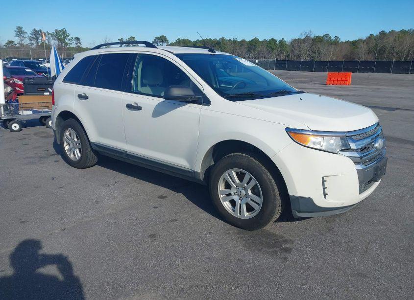 2013 Ford Edge SE (VIN 2FMDK3GC0DBA72586) main photo