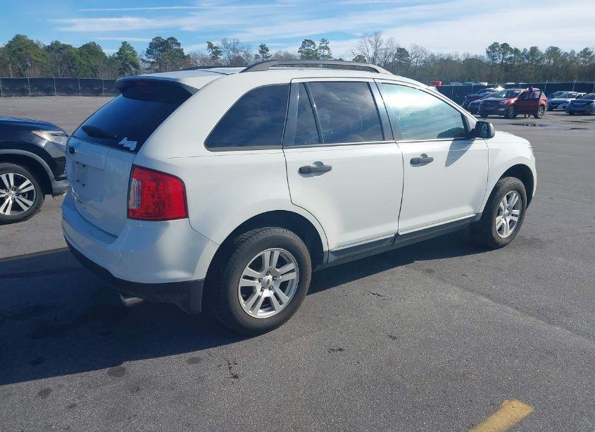 Photo 4 of 2013 Ford Edge SE (VIN 2FMDK3GC0DBA72586)