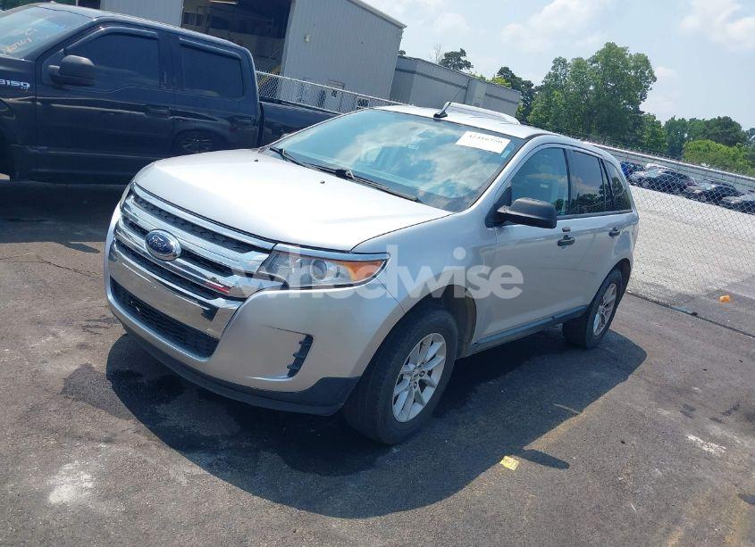 Photo 2 of 2013 Ford Edge SE (VIN 2FMDK3GC0DBB89388)