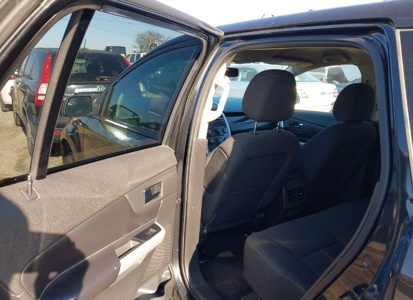 Photo 8 of 2013 Ford Edge SE (VIN 2FMDK3GC0DBC11521)