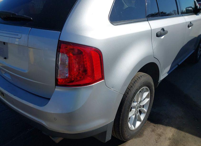 Photo 13 of 2014 Ford Edge SE (VIN 2FMDK3GC0EBB13686)