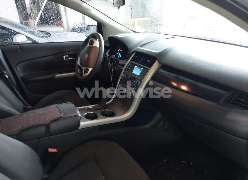 Photo 5 of 2014 Ford Edge SE (VIN 2FMDK3GC0EBB60426)