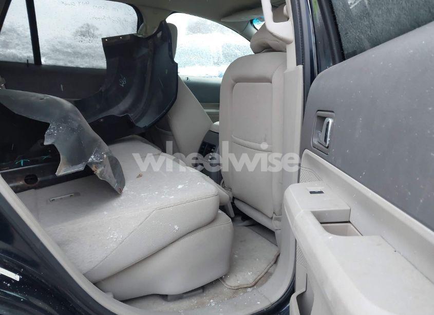 Photo 8 of 2010 Ford Edge SE (VIN 2FMDK3GC1ABA53119)