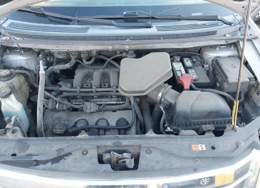 Photo 10 of 2010 Ford Edge SE (VIN 2FMDK3GC1ABA72480)