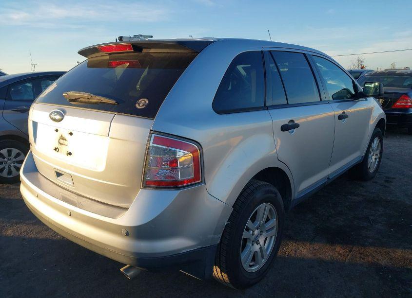 Photo 4 of 2010 Ford Edge SE (VIN 2FMDK3GC1ABA72480)