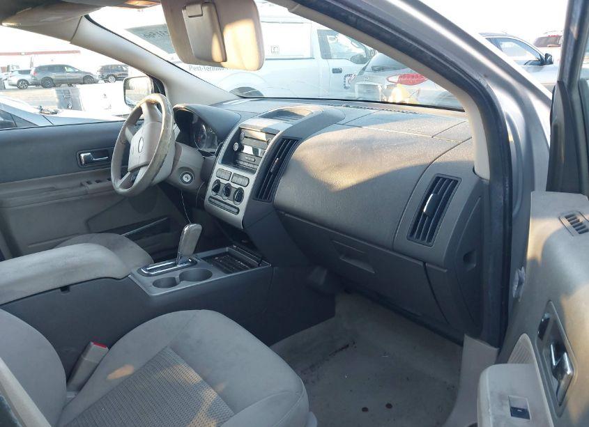 Photo 5 of 2010 Ford Edge SE (VIN 2FMDK3GC1ABA72480)