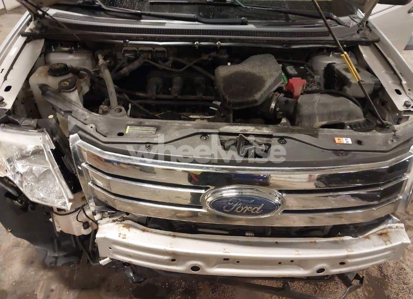 Photo 10 of 2010 Ford Edge SE (VIN 2FMDK3GC1ABB34525)