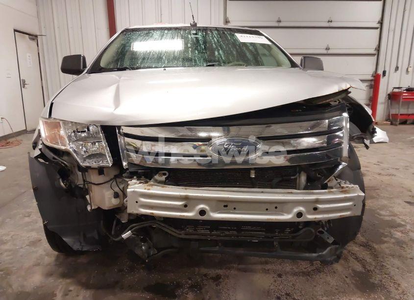 Photo 6 of 2010 Ford Edge SE (VIN 2FMDK3GC1ABB34525)