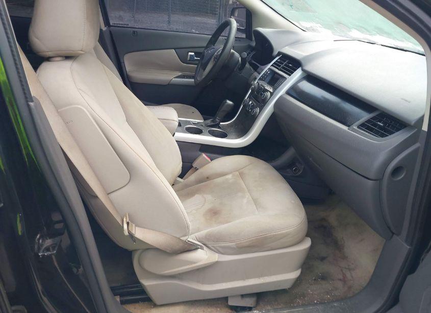 Photo 5 of 2011 Ford Edge SE (VIN 2FMDK3GC1BBA11356)