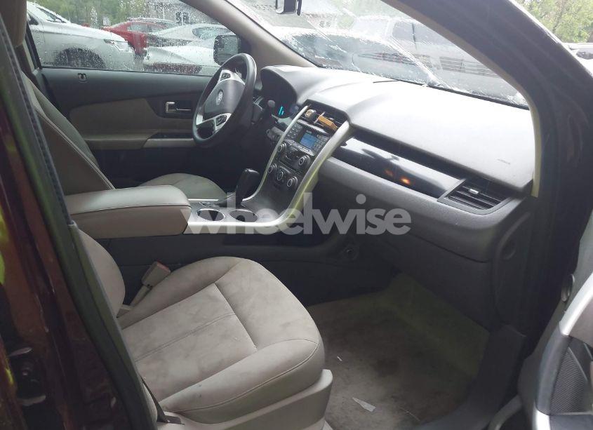 Photo 5 of 2011 Ford Edge SE (VIN 2FMDK3GC1BBA63764)