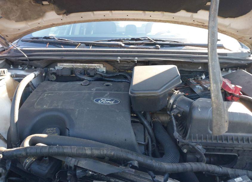 Photo 10 of 2012 Ford Edge SE (VIN 2FMDK3GC1CBA25792)