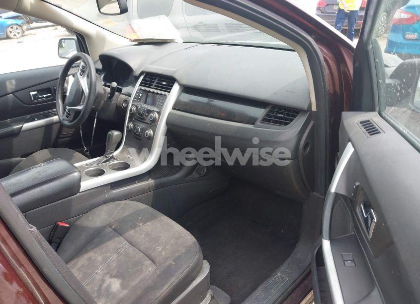 Photo 5 of 2012 Ford Edge SE (VIN 2FMDK3GC1CBA79061)