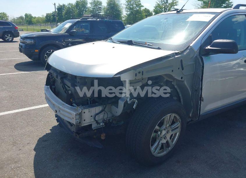 Photo 6 of 2013 Ford Edge SE (VIN 2FMDK3GC1DBA25261)