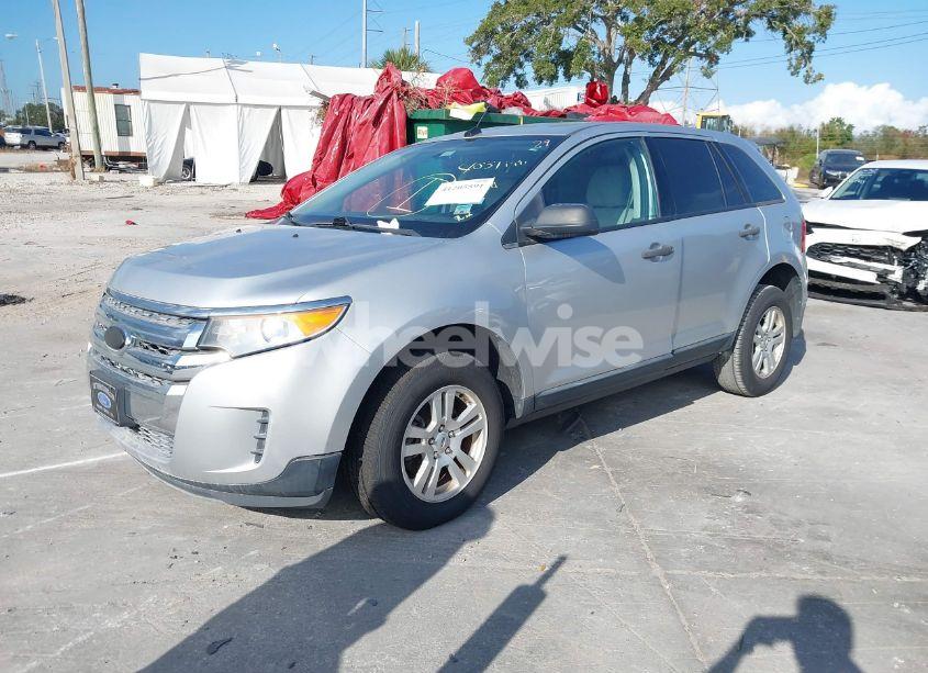 Photo 2 of 2013 Ford Edge SE (VIN 2FMDK3GC1DBA56963)