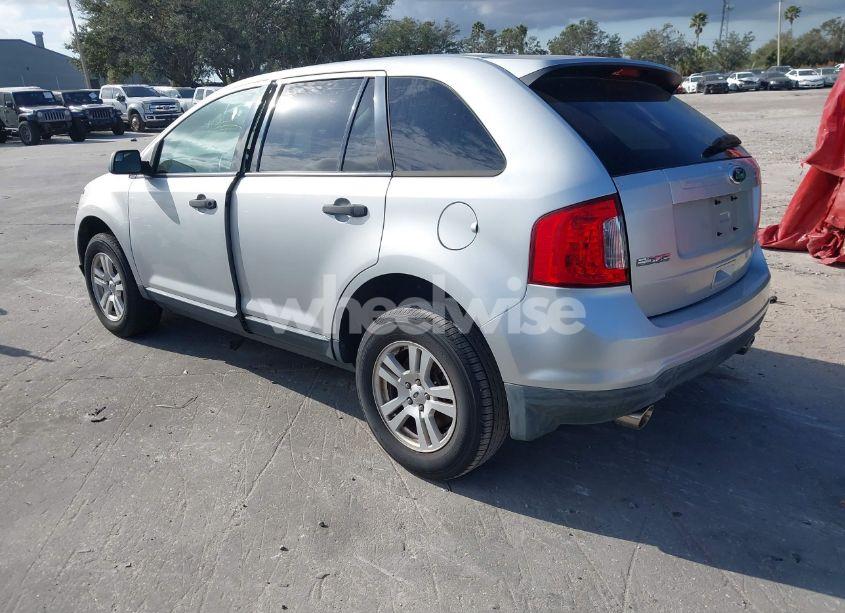 Photo 3 of 2013 Ford Edge SE (VIN 2FMDK3GC1DBA56963)
