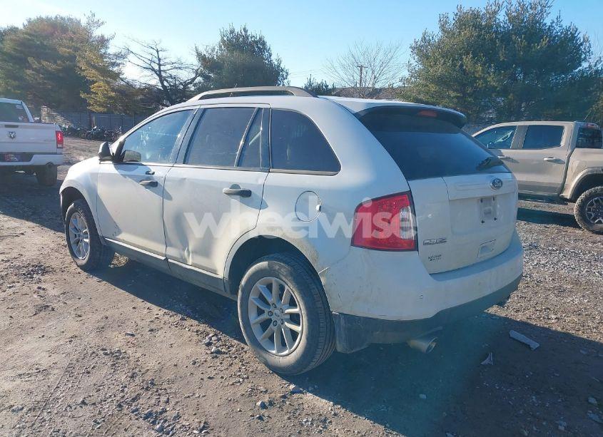Photo 3 of 2013 Ford Edge SE (VIN 2FMDK3GC1DBA94001)